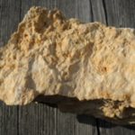 Вапняк до кімнати-музею геології