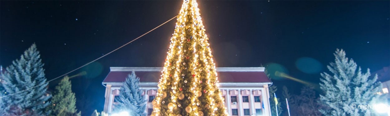 новорічна ялинка